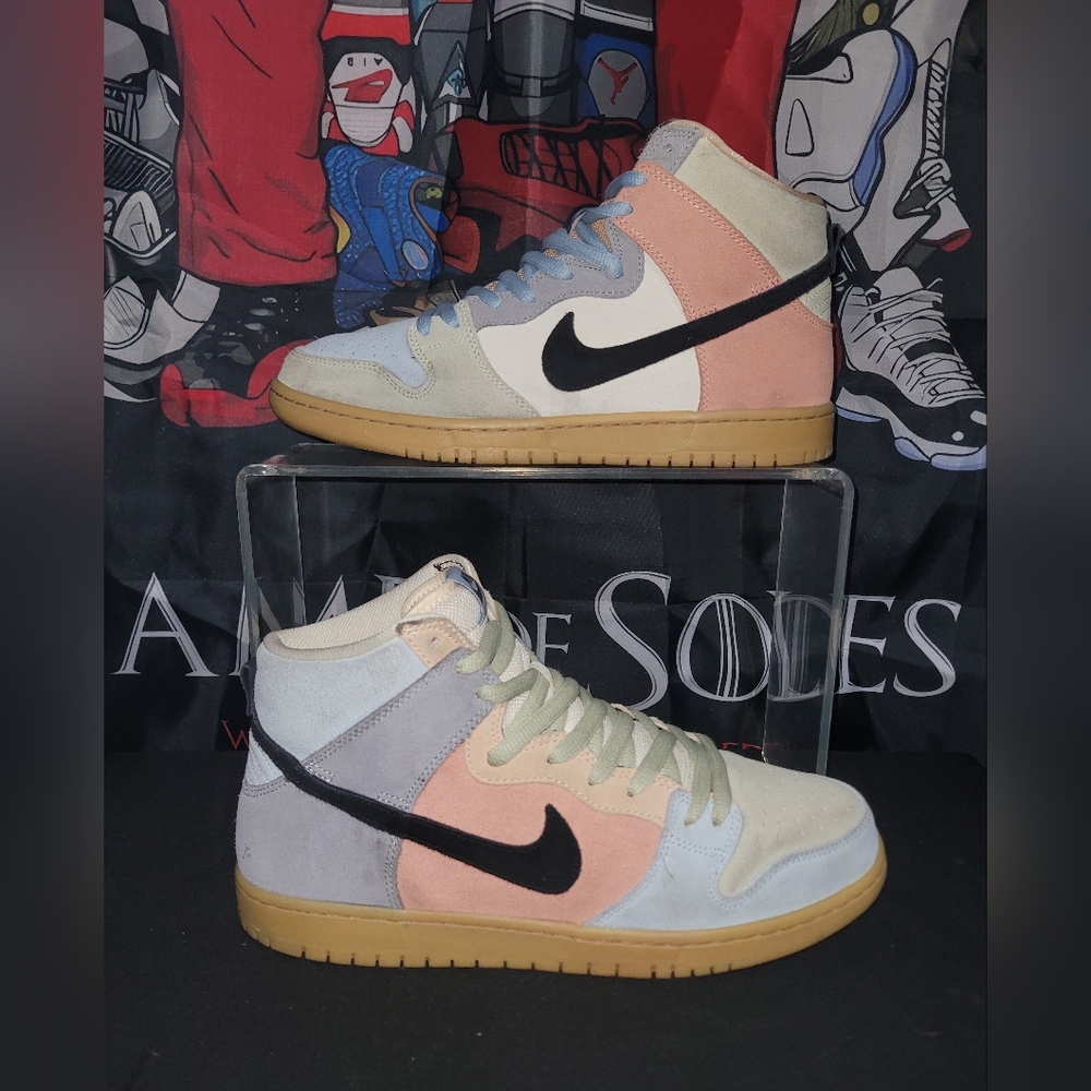 Nike SB Dunk High Pro Tan and Blue Sneakers